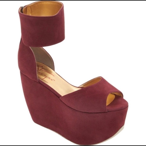 Authentic Walter Steiger ‘Tilly’ Suede Platforms - Picture 1 of 6